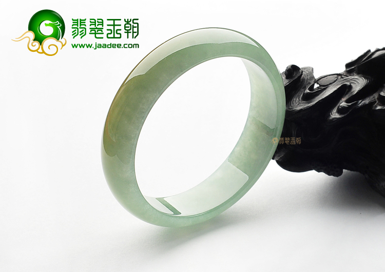 冰种晴水略带黄翡手镯(58.6mm)