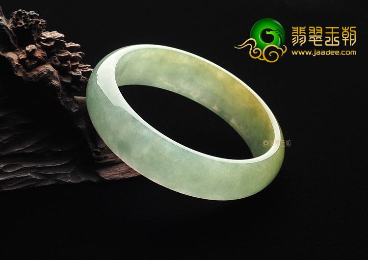 冰种晴水略带黄翡手镯(58.6mm)