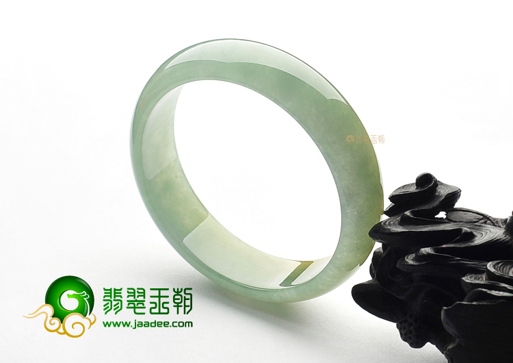 冰种晴水略带黄翡手镯(58.6mm)