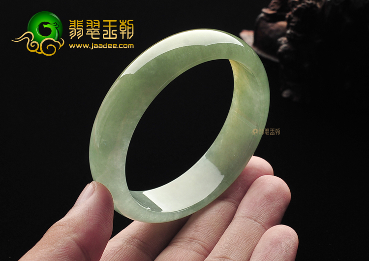 冰种晴水略带黄翡手镯(58.6mm)
