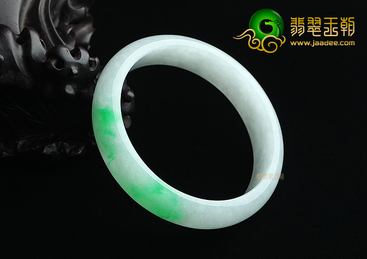 (超值推荐)糯冰种飘翠手镯（57.2mm）