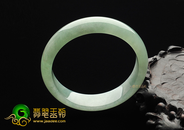 冰种晴水手镯(58.5mm)