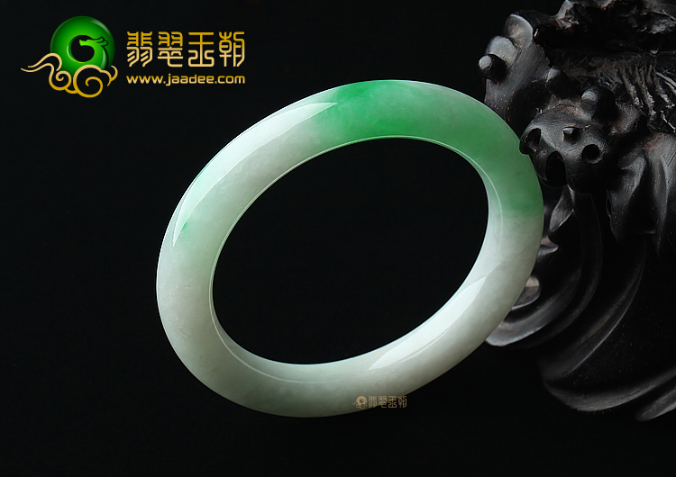 (超值推荐)糯冰种飘翠圆条手镯（54mm）