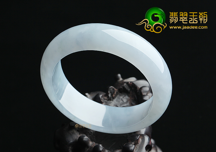 冰种紫罗兰手镯（57.2mm）