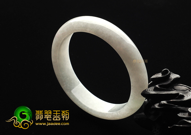 糯冰种淡晴水手镯(54.6mm)