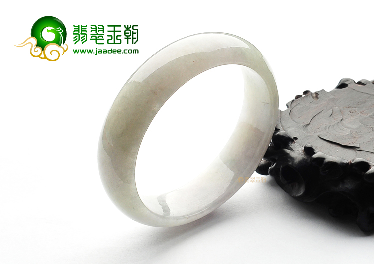 糯冰种淡晴水手镯(55.4mm)