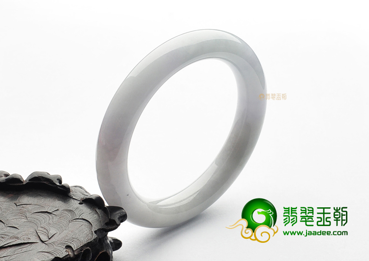 糯冰种淡春圆条手镯(54.6mm)