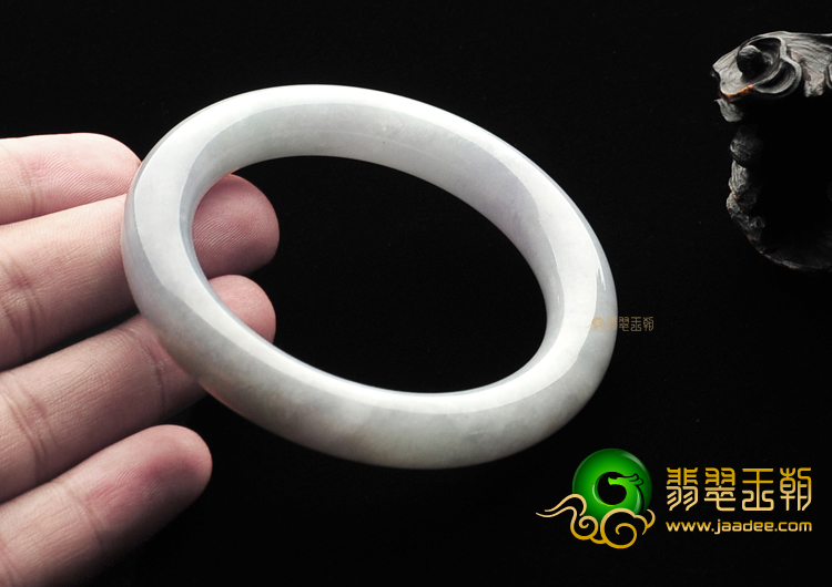 糯冰种淡春圆条手镯(54.6mm)