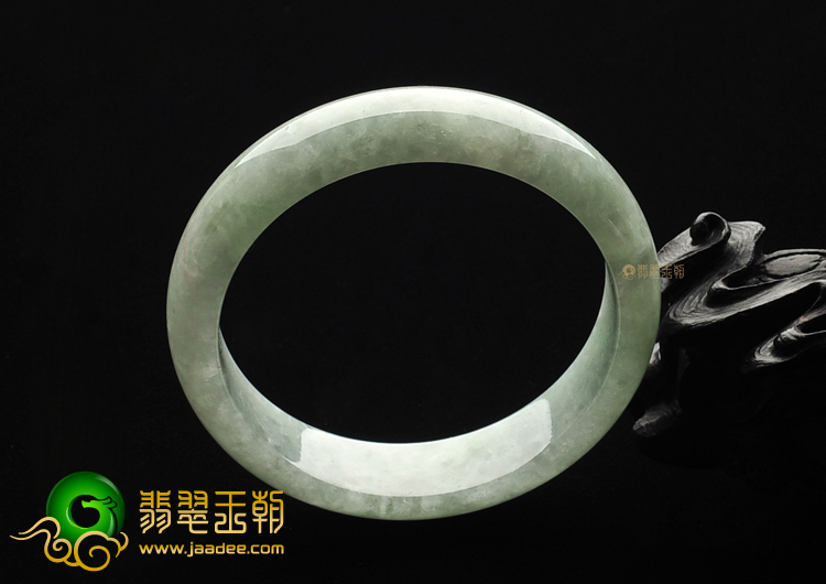 糯冰种晴水手镯(57.9mm)