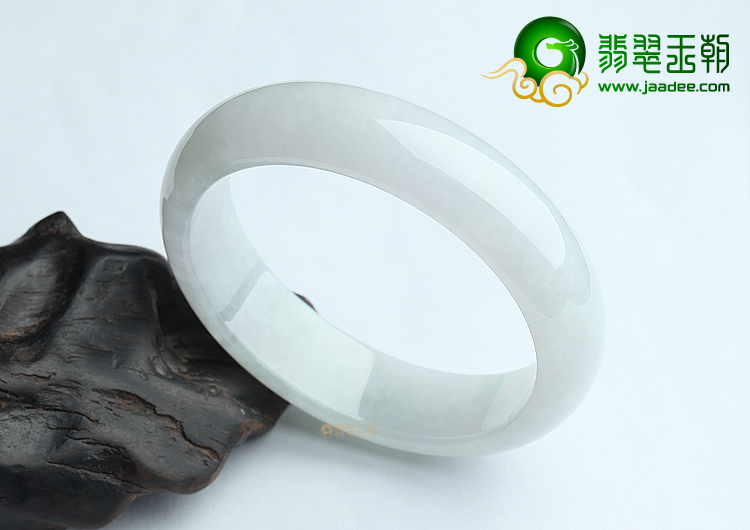 糯冰种晴水手镯（56.5mm）