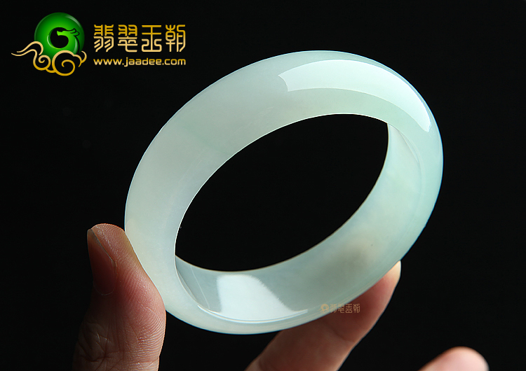 (超值推荐)冰种淡晴水手镯（58.6mm）