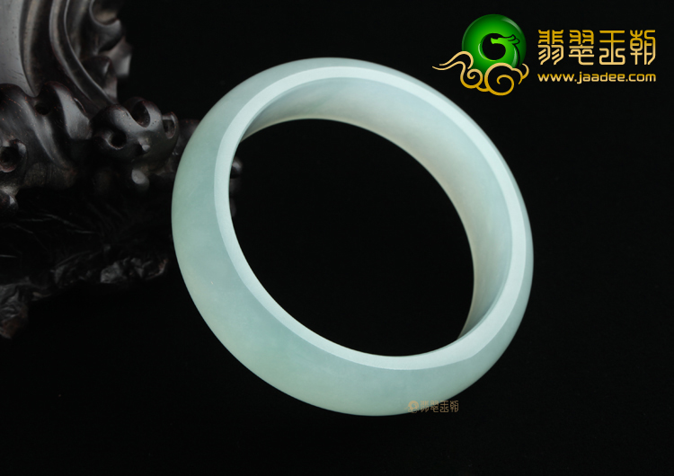(超值推荐)冰种淡晴水手镯（58.6mm）