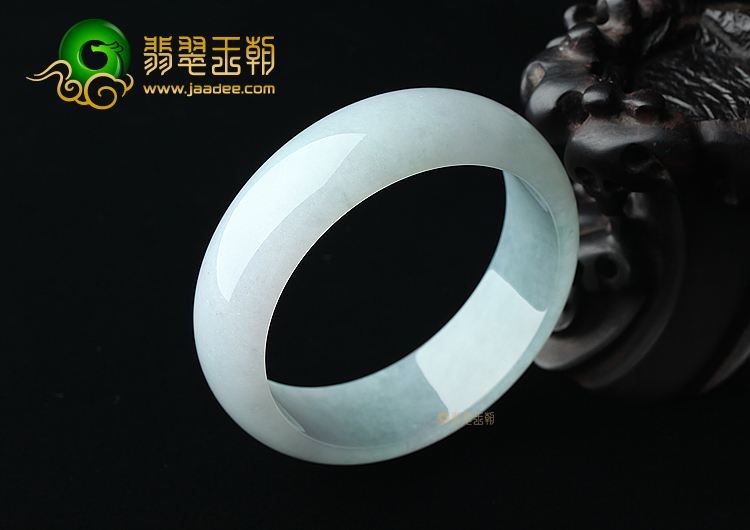 (超值推荐)冰种晴水手镯（58.4mm）