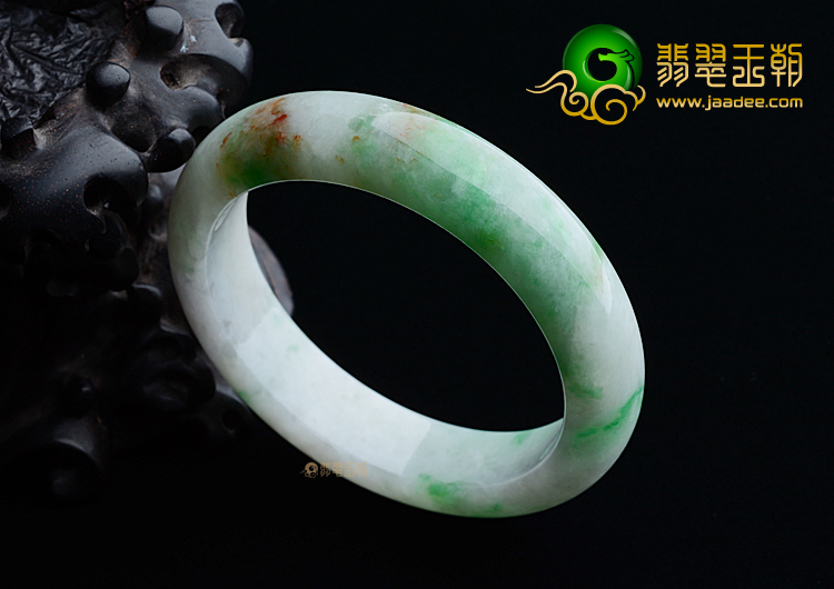 糯冰种飘翠带黄翡手镯（53.3mm）