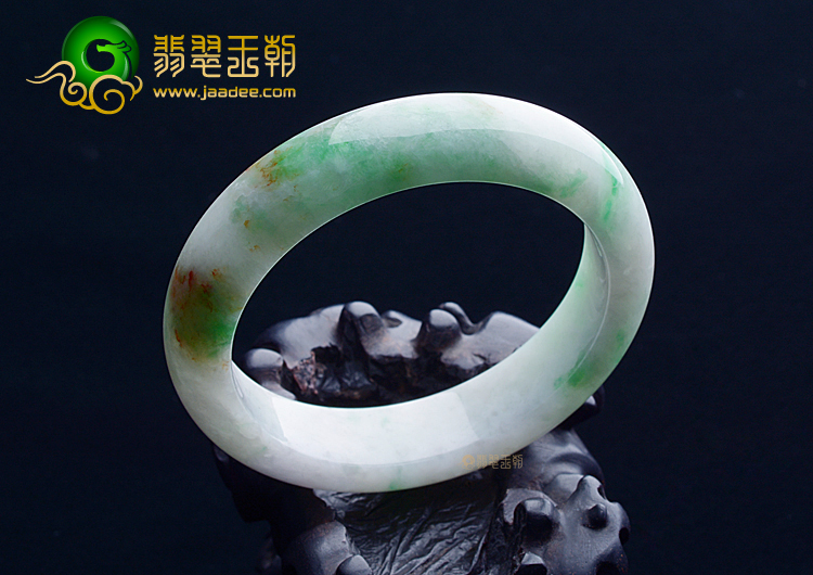 糯冰种飘翠带黄翡手镯（53.3mm）
