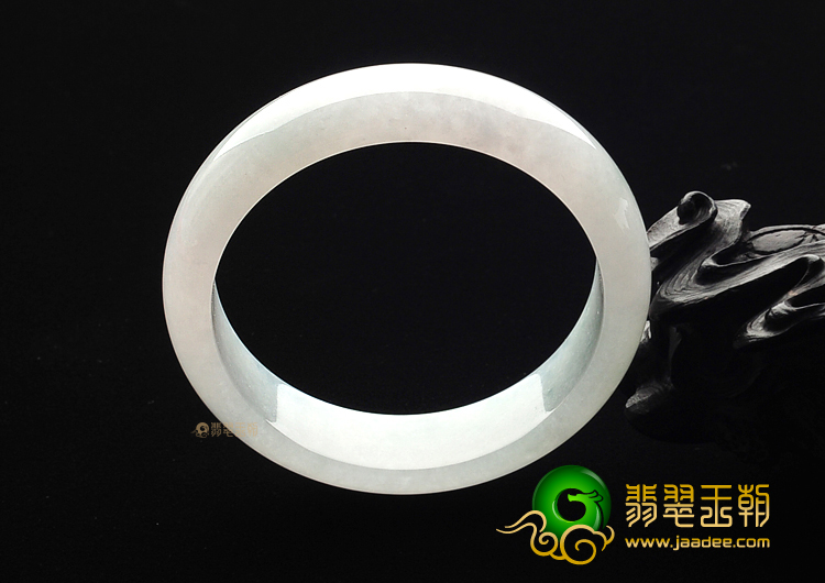 冰种晴水略飘花手镯(57.4mm)