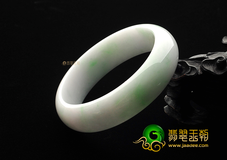 糯冰种飘翠手镯(59.1mm)