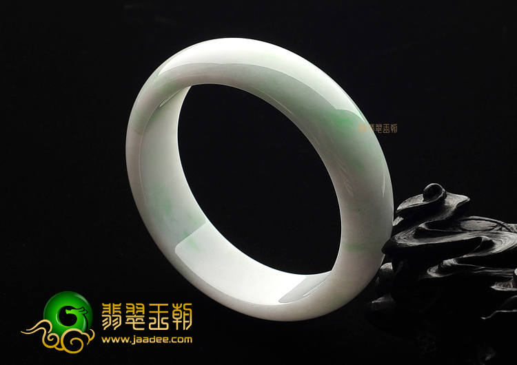 糯冰种飘翠手镯(59.1mm)