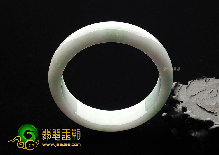 糯冰种飘翠手镯(56mm)