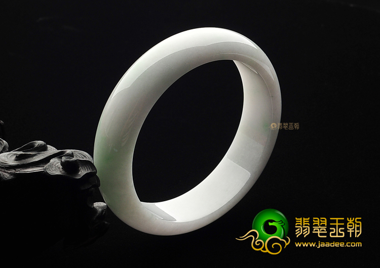 糯冰种飘翠手镯(59mm)