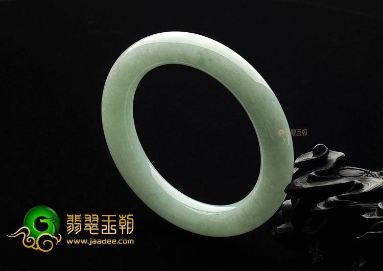 糯冰种豆色圆条手镯(56mm)