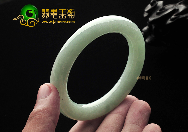 糯冰种豆色圆条手镯(56mm)