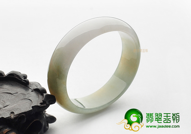 糯冰种飘褐黄翡贵妃镯(52.6mm-46.4mm)