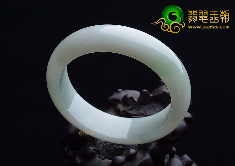 (超值推荐)糯冰种晴水手镯（57.5mm）