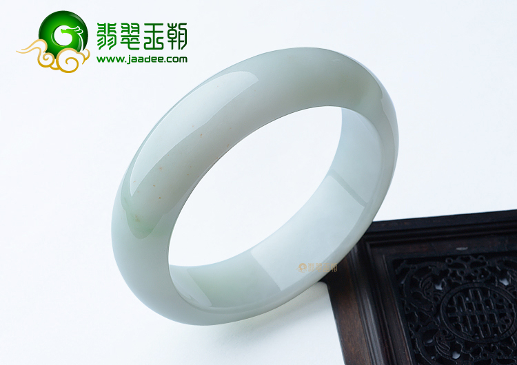 (超值推荐)糯冰种晴水手镯（57.6mm）