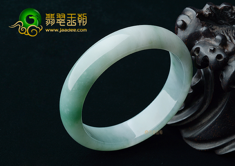 (超值推荐)糯冰种晴水飘花手镯（57.5mm）