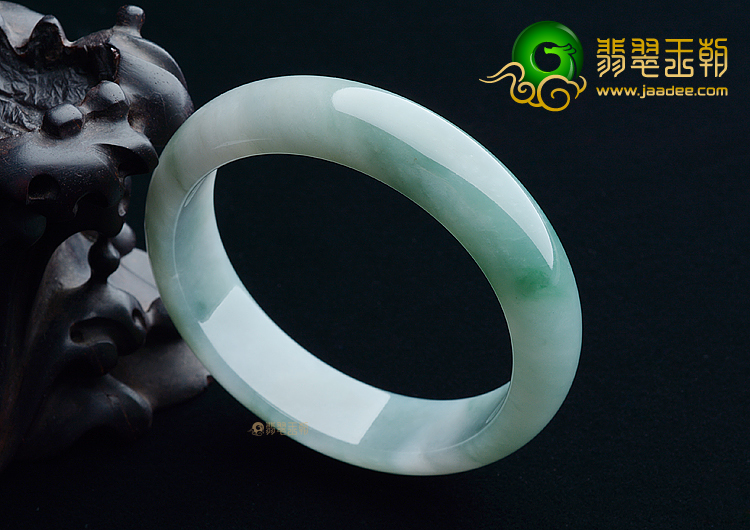 (超值推荐)糯冰种晴水飘花手镯（57.5mm）