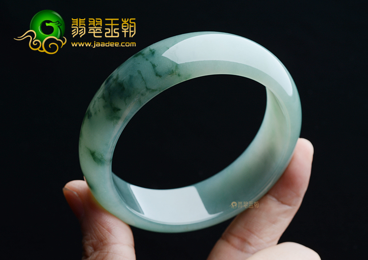 (超值推荐)冰种晴水飘花手镯（60.5mm）
