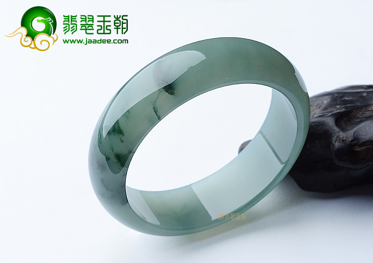 (超值推荐)冰种晴水飘花手镯（60.5mm）