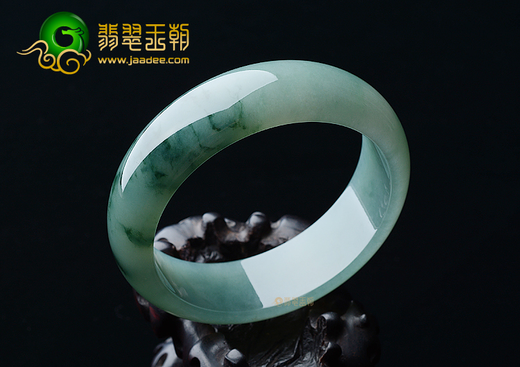 (超值推荐)冰种晴水飘花手镯（60.5mm）