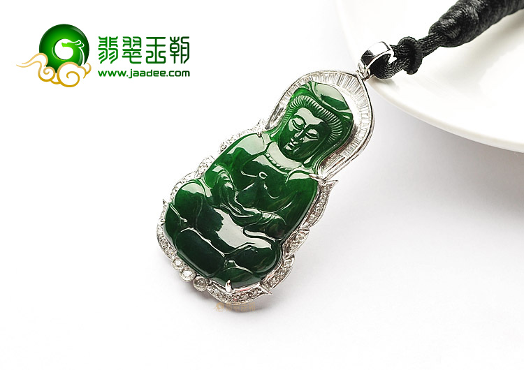 (超值推荐)糯冰种浓绿镶白金钻石观音胸坠