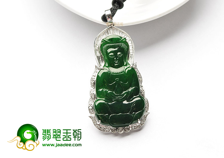 (超值推荐)糯冰种浓绿镶白金钻石观音胸坠