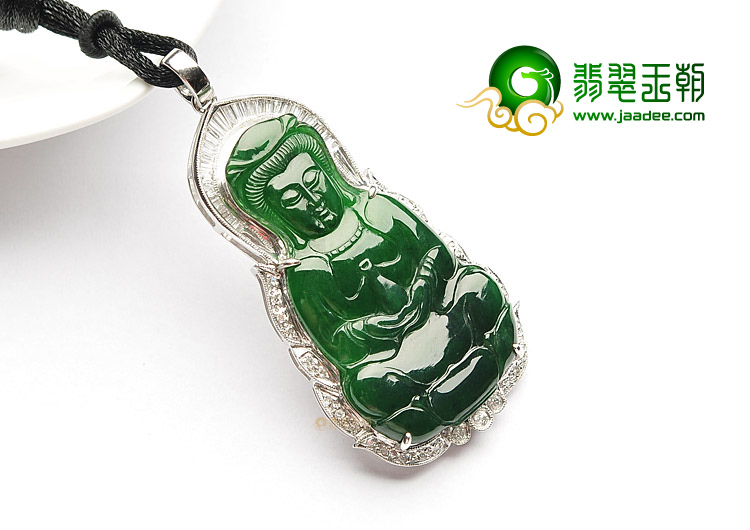 (超值推荐)糯冰种浓绿镶白金钻石观音胸坠