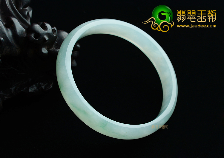 (超值推荐)冰种晴水飘花手镯（58.4mm）