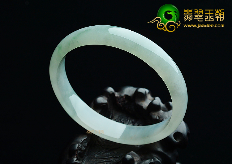 (超值推荐)冰种晴水飘花手镯（58.4mm）