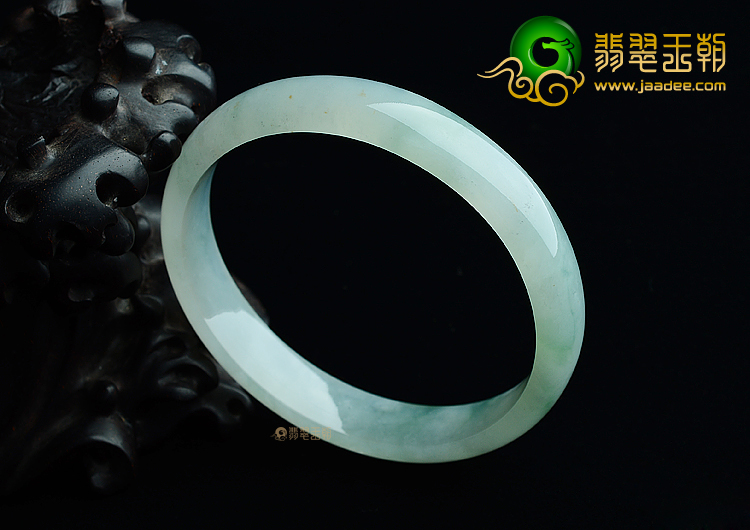 (超值推荐)冰种晴水飘花手镯（58.4mm）