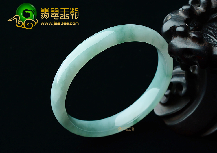 (超值推荐)糯冰种晴水飘花手镯（57.5mm）