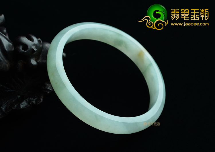 (超值推荐)冰种晴水飘花带黄翡手镯（56.2mm）