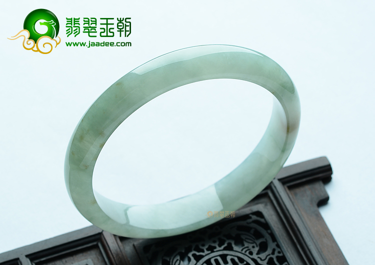 (超值推荐)冰种晴水飘花带黄翡手镯（56.2mm）