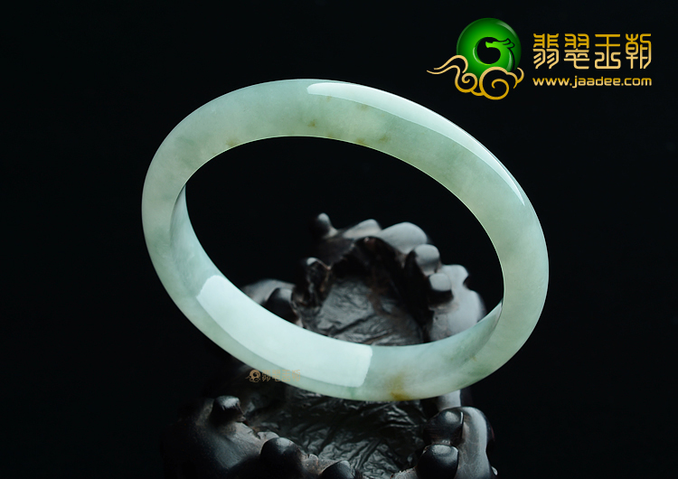 (超值推荐)冰种晴水飘花带黄翡手镯（56.2mm）