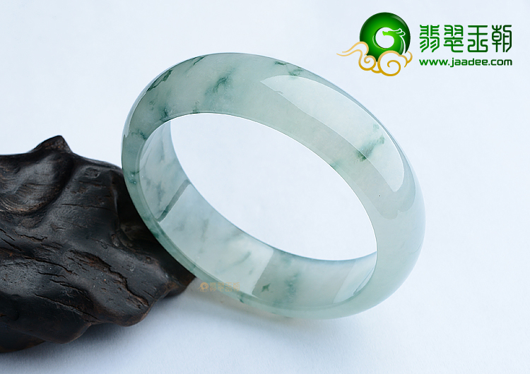 (超值推荐)冰种飘花手镯（58.5mm）