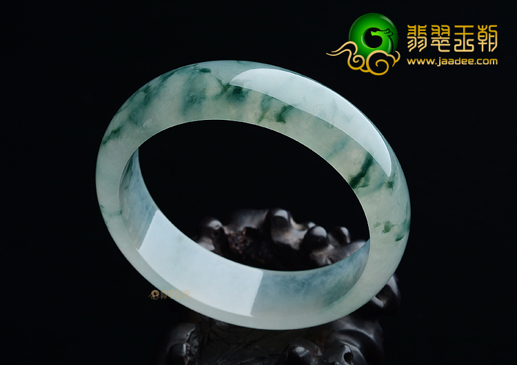 (超值推荐)冰种飘花手镯（58.5mm）