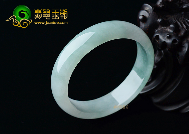 (超值推荐)糯冰种晴水飘花手镯（58.6mm）