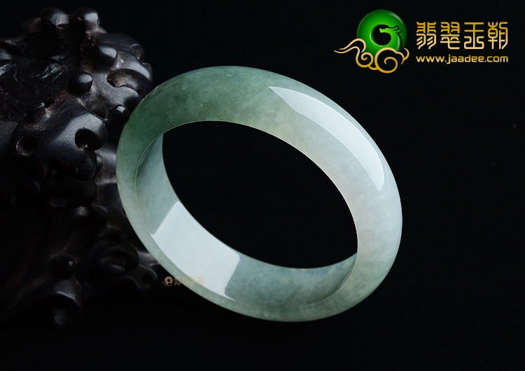 (超值推荐)糯冰种晴水飘花手镯（57.7mm）