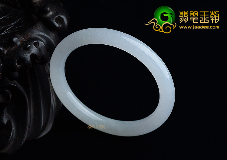 (超值推荐)糯冰种淡晴水圆条手镯（55mm）