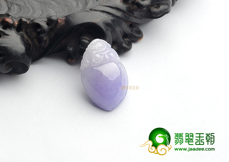 糯冰种紫罗兰寿桃挂件